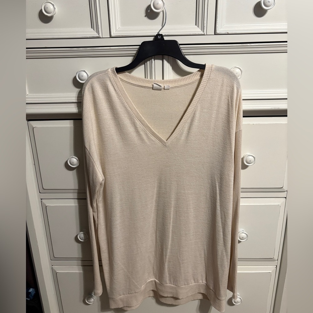 GAP Cream V-Neck Women's Blouse